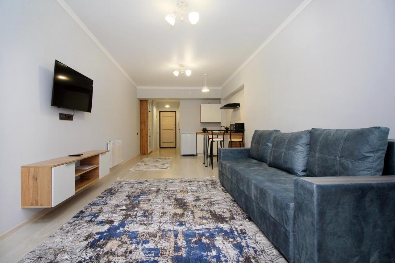 Apartment New And Cozy In The Area! 5 Almaty
